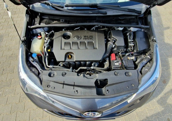 Toyota Avensis cena 56900 przebieg: 205500, rok produkcji 2017 z Skwierzyna małe 326